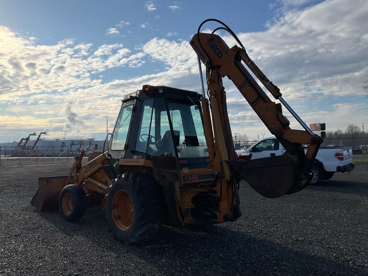 1982-case-580d-image-3