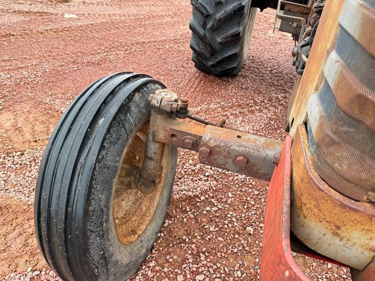 massey-ferguson-165-image-23