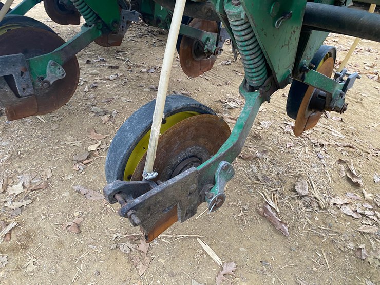 john-deere-7000-image-49