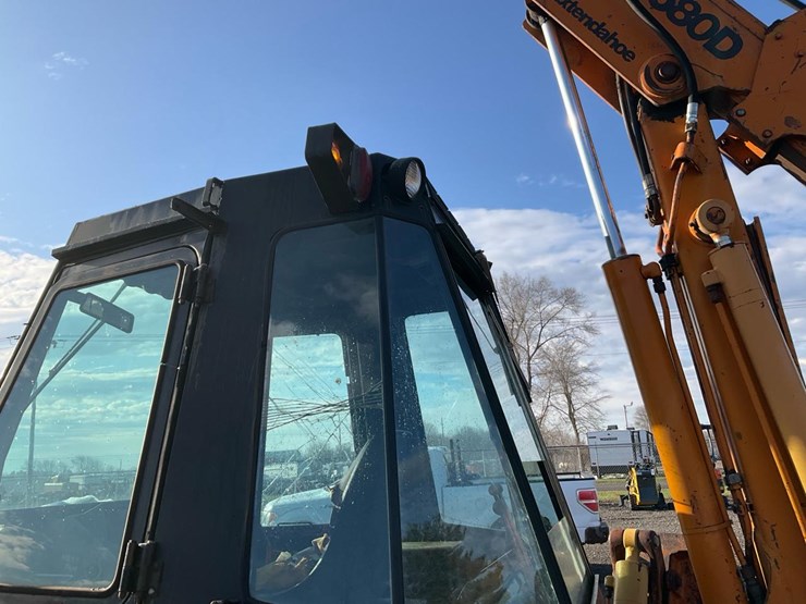 1982-case-580d-image-22