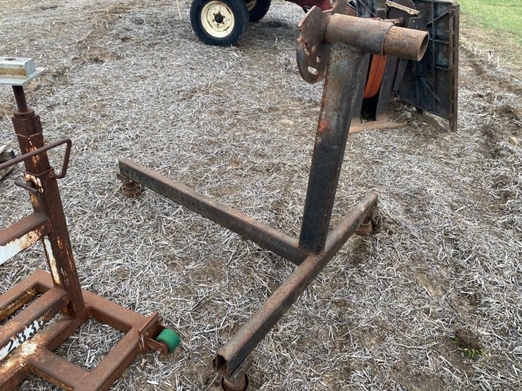 engine-stand,-and-splitter-stand-image-3