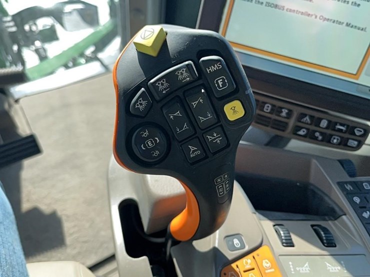 2023-john-deere-410r-image-28