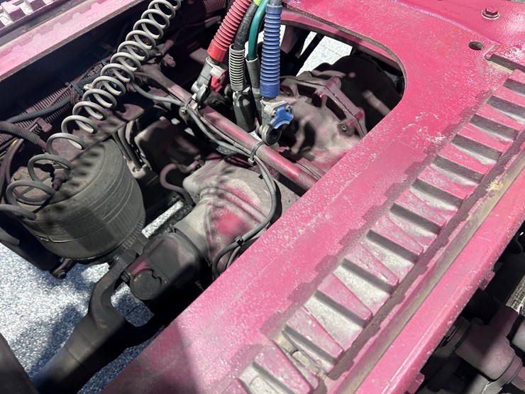 peterbilt-379-image-34