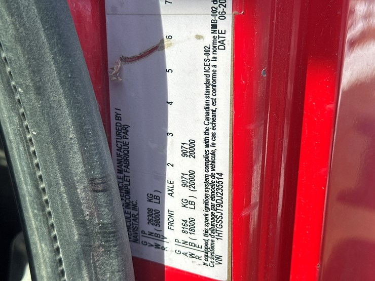 2012-international-7600-image-95