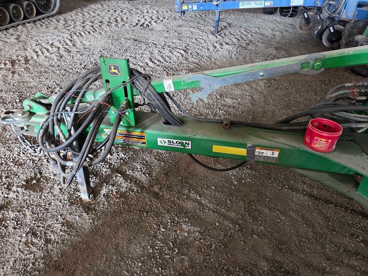 john-deere-2510l-image-29