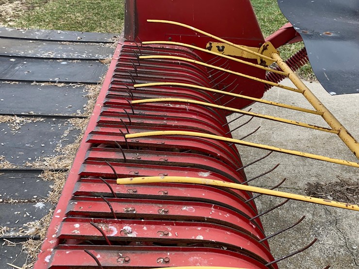 new-holland-144-image-27