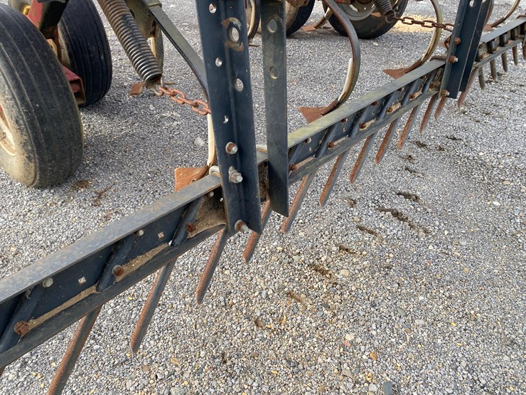 case-ih-4300-image-43