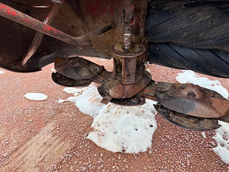 new-holland-1431-image-25