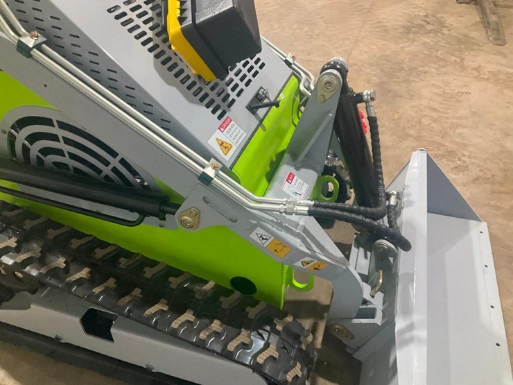 #1002-•-unused-ats-t460-mini-skid-steer-image-12