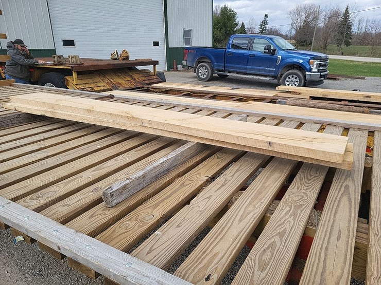 (2)-oak-rough-cut-planks-image-3