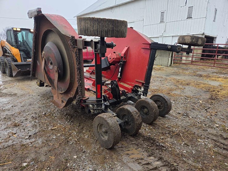 bush-hog-2715-image-18