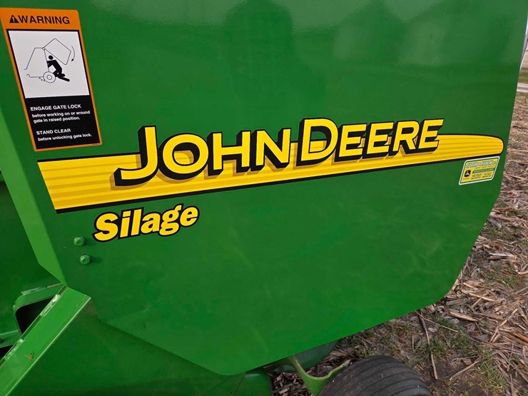 john-deere-447-image-27