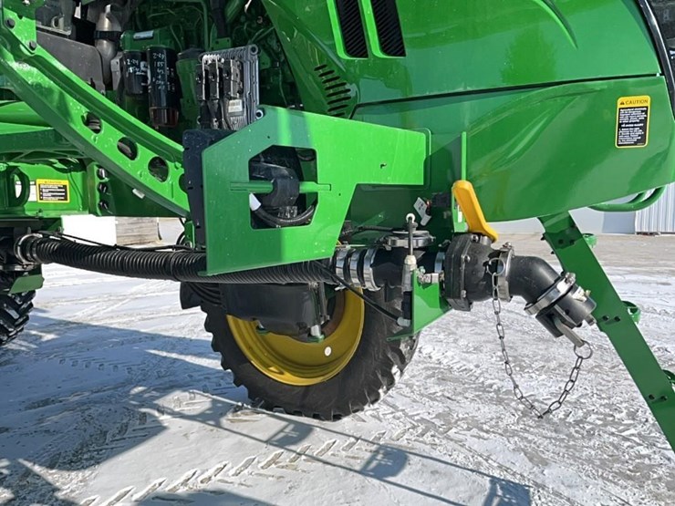 2023-john-deere-410r-image-44