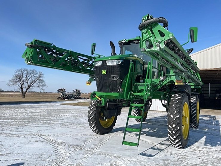 2023-john-deere-410r-image-69