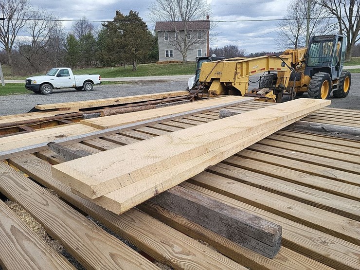 (2)-oak-rough-cut-planks-image-4