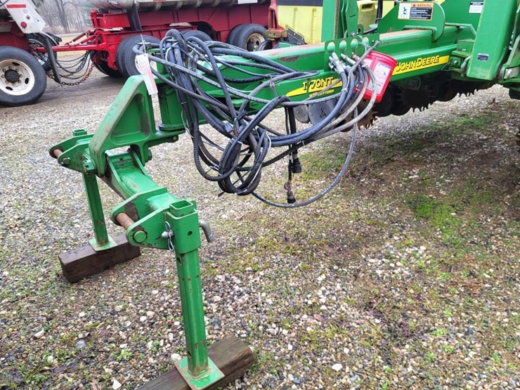 2010-john-deere-1770nt-image-8