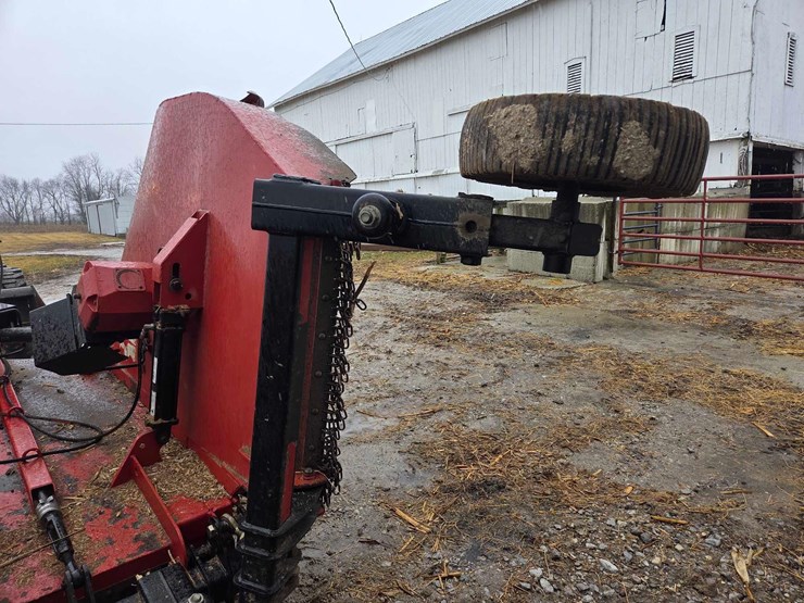 bush-hog-2715-image-16