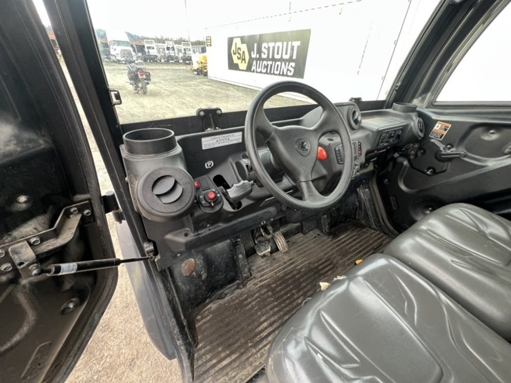 2020-kubota-rtv-x1100c-image-18