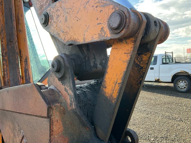 1982-case-580d-image-45