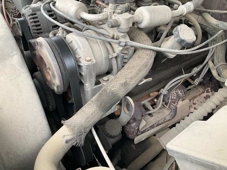 1996-chevrolet-k2500-image-50