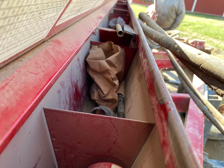 international-6200-image-24