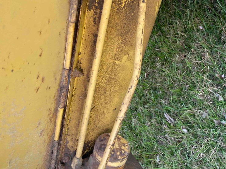 new-holland-357-image-38