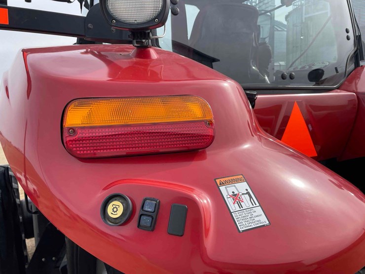 case-ih-magnum-340-image-53