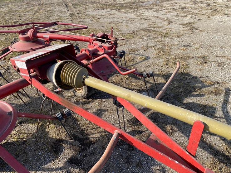 new-holland-163-image-9