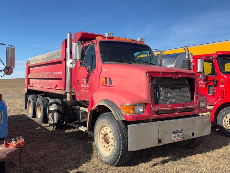 2003-sterling-lt9500-image-3