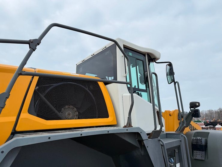 liebherr-l566-image-22