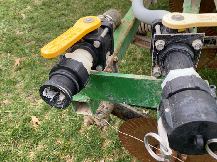 john-deere-7000-image-41