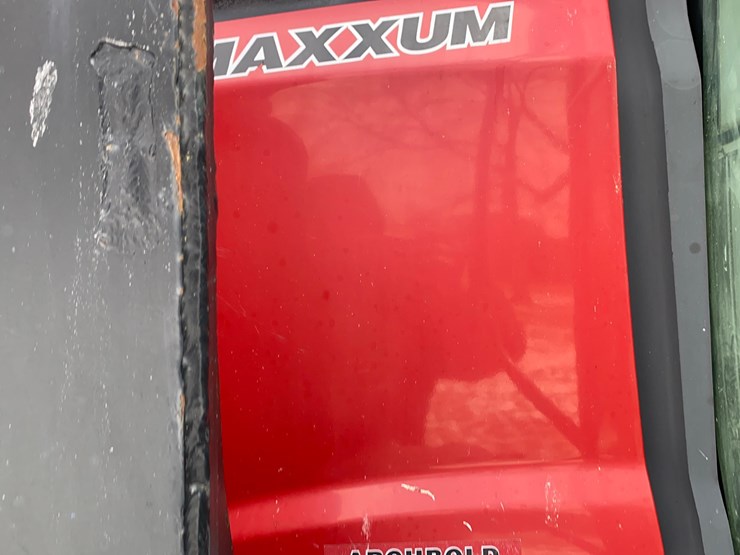 case-ih-125-image-36