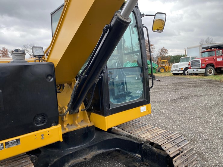 2019-caterpillar-307.5-image-48