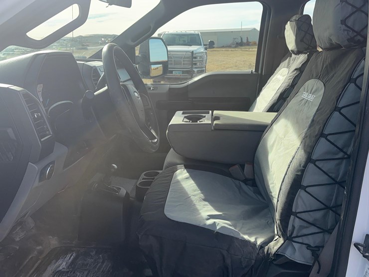2019-ford-f450-image-10