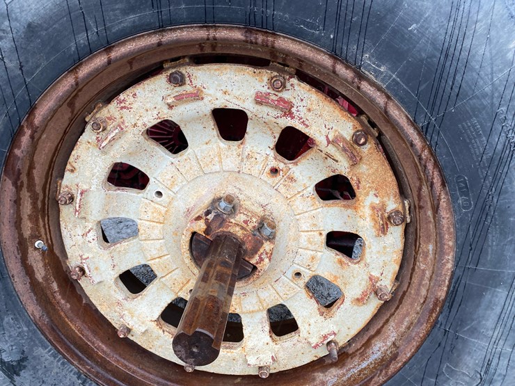 farmall-1206-image-58