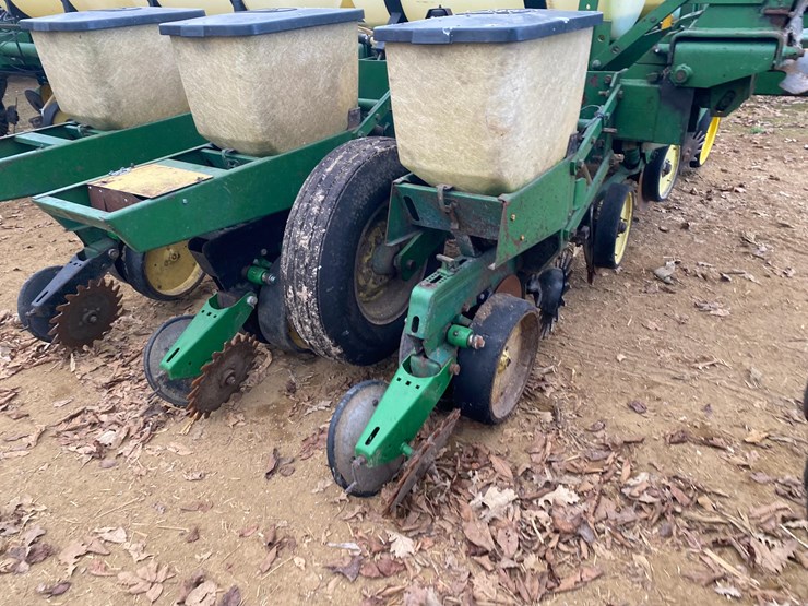 john-deere-7000-image-6