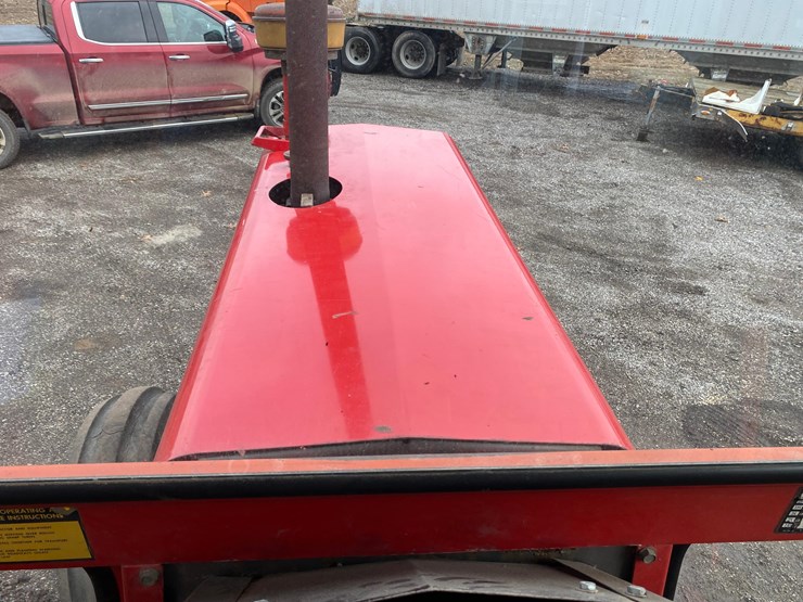 massey-ferguson-1135-image-68