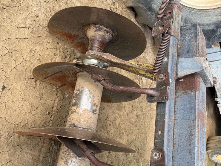 john-deere-315-image-18