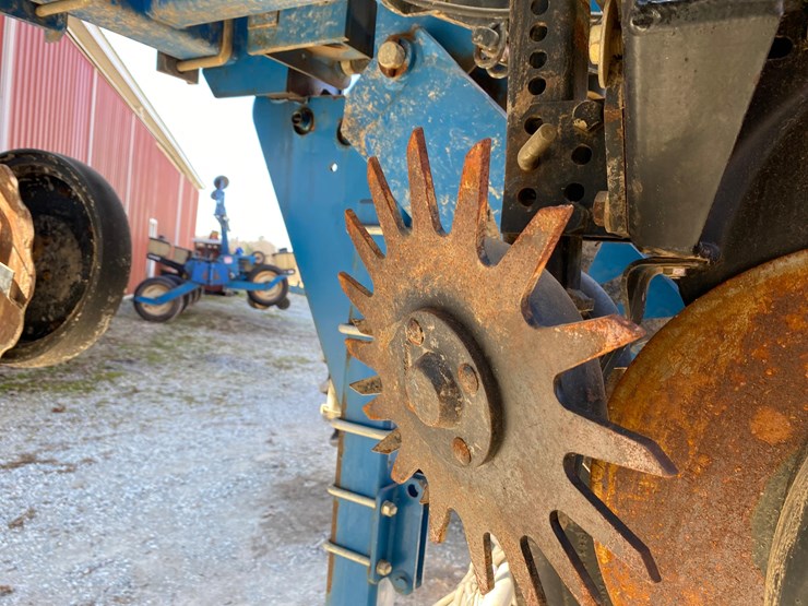 2009-kinze-3600-image-18