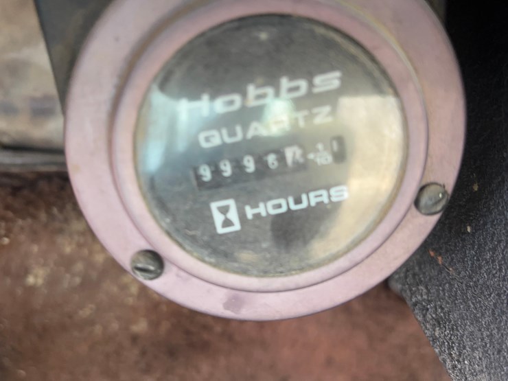 1986-peterbilt-semi-truck-image-19