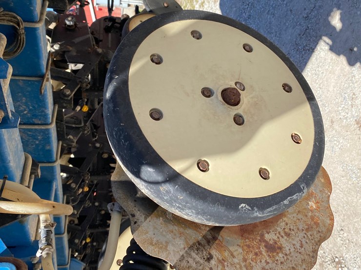 2009-kinze-3600-image-68