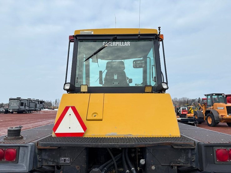 challenger-75-image-28