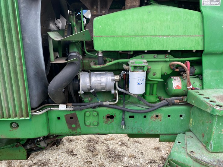 john-deere-4640-image-47