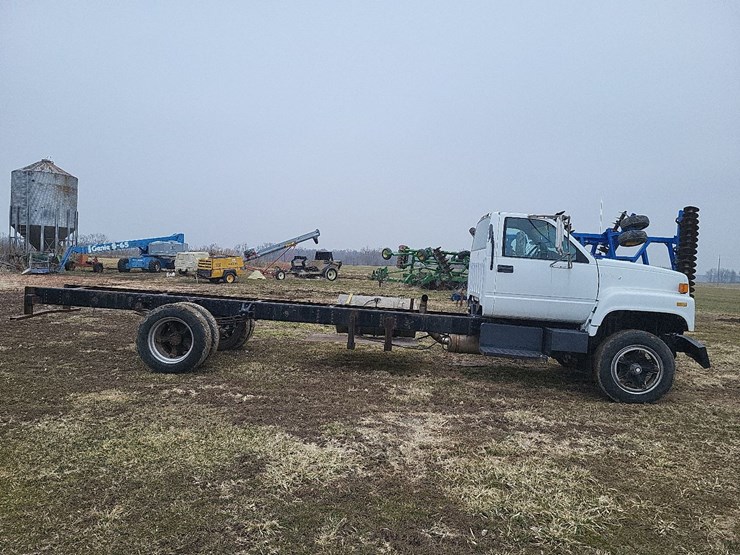 1991-gmc-kodiak-c6h042-single-axle-truck---blown-engine-image-6