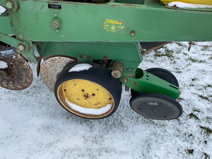 john-deere-7000-image-7