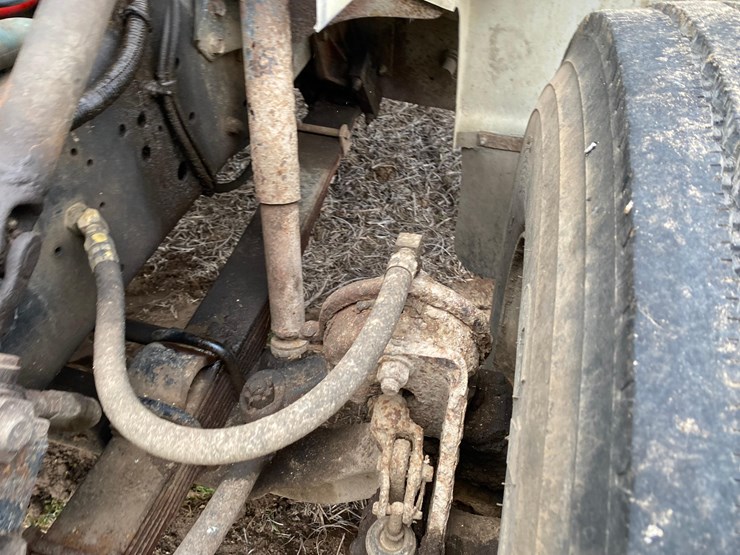 1998-case-ih-4900-image-54