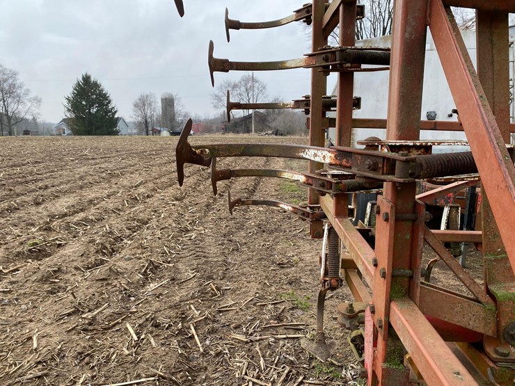 wil-rich-1422--field-cultivator-image-22