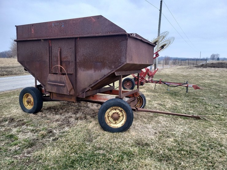 hopper-wagon-w/john-deere-running-gear-image-1
