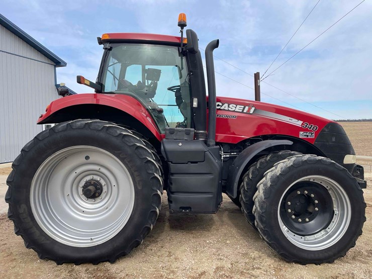 case-ih-magnum-340-image-8
