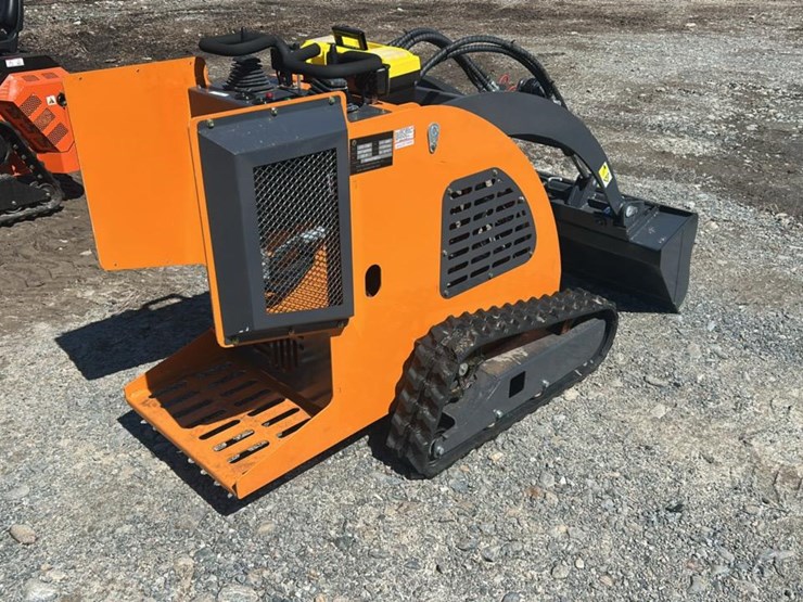 #1020-•-unused-landhero-mini-skid-steer-image-5